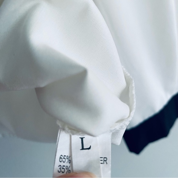 SHEIN Women's White Button Up Shirt  Blouse Top with Floral Accents Size Large - Picture 4 of 7